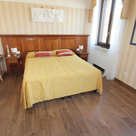 Bed and Breakfast Area Sacra Relais Rom Zimmer foto